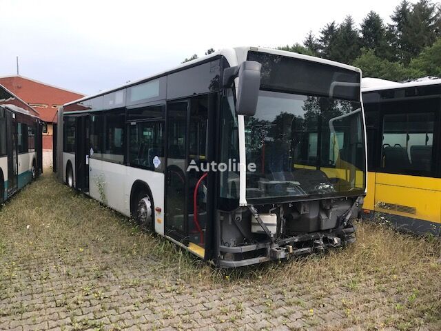 حافلة مفصلية Mercedes-Benz Citaro O530 من قطع الغيار