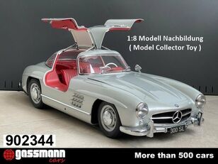 سيارة كوبيه MERCEDES-BENZ 300 SL Modellnachbildung 1:8