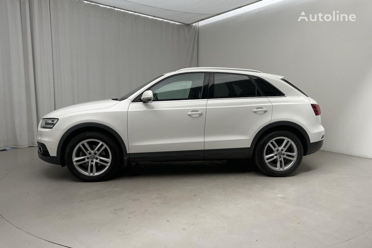 سيارة كروس أوفر Audi Q3