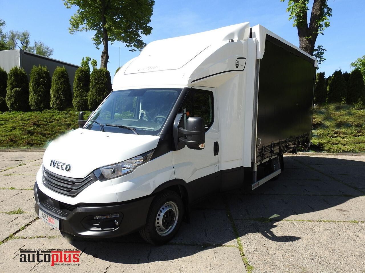 جديدة صندوق خلفي مغطى < 3.5طن IVECO DAILY 35S18 NOWY PLANDEKA 10 PALET WEBASTO KLIMATYZACJA TEMPOMAT