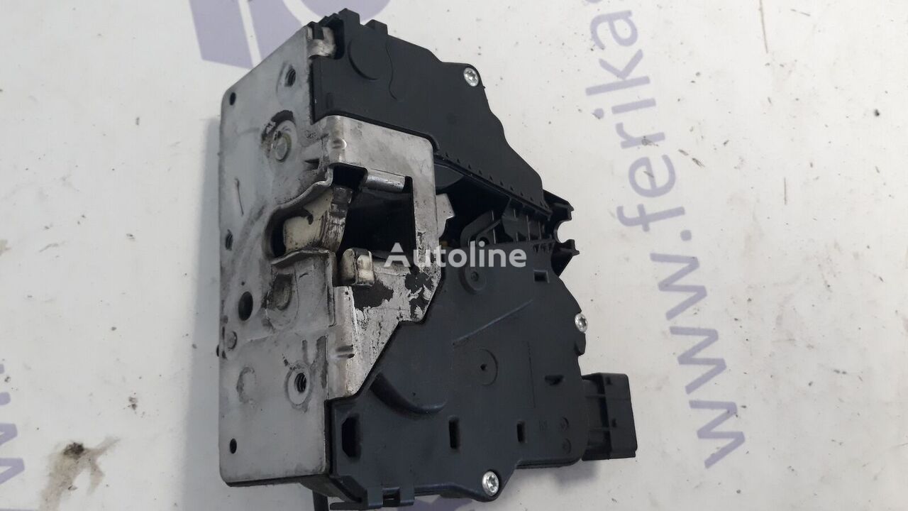 وحدة التحكم Mercedes-Benz door lock right A9607230101 لـ السيارات القاطرة Mercedes-Benz Actros MP4