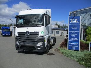 السيارات القاطرة Mercedes-Benz  Actros  1845 EURO 6