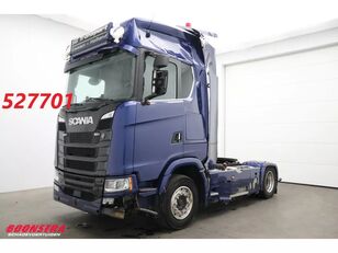 السيارات القاطرة Scania S450